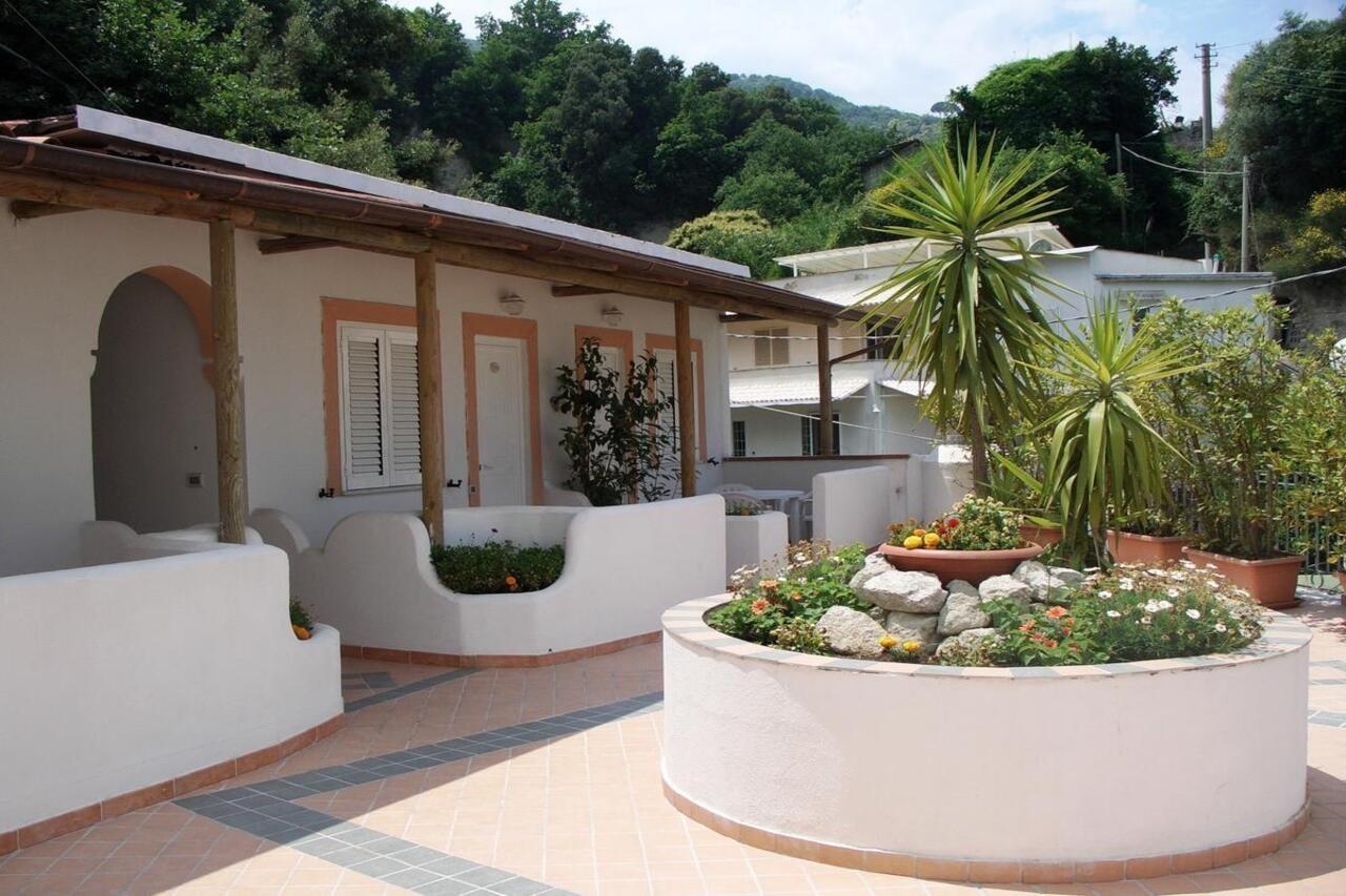 Hotel Terme Fiola Casamicciola Terme Exterior photo